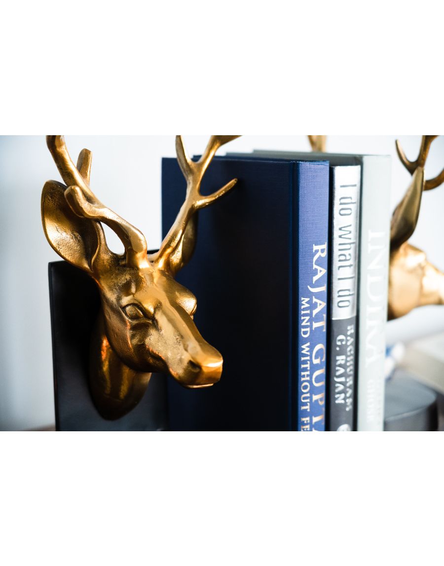sg home Reindeer Bookend