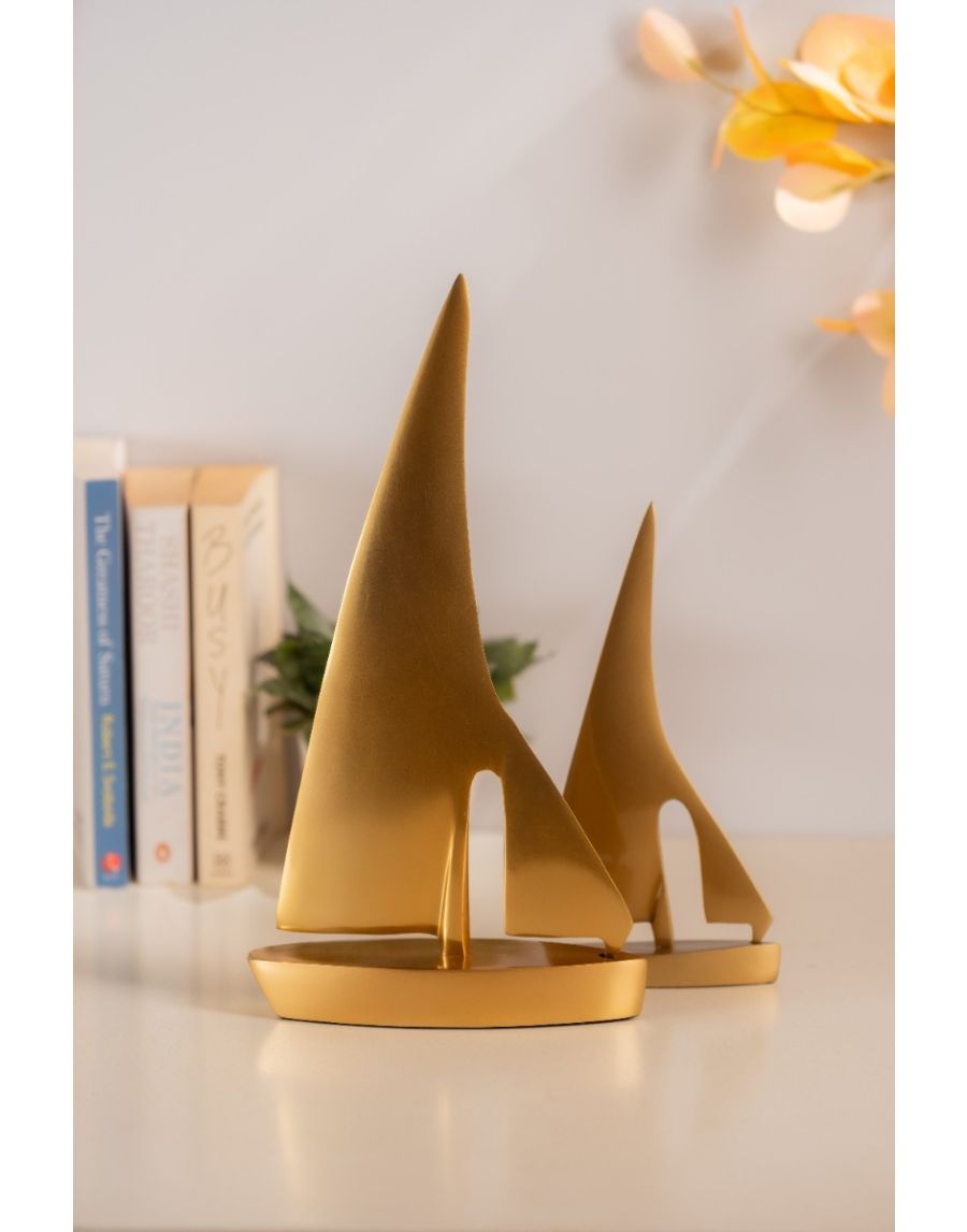 Sg Home Sail Boats Set Of 02 (Golden)