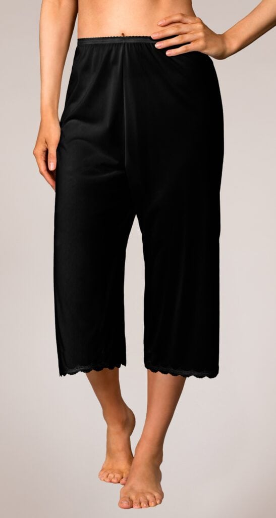 shadowline Shadowline® Lace Hem Nylon Culotte Slip