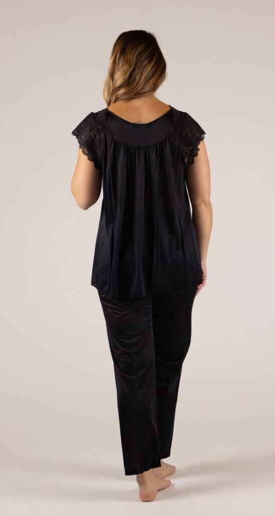 Shadowline Shadowline® Silhouette Lace Cap Sleeve Pajama Set