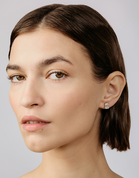 Shashi Emerald Baguette Stud