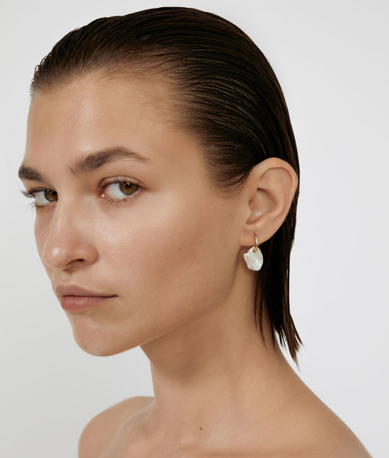 Shashi Giselle Huggie Earring