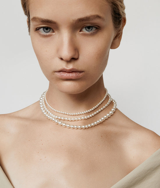Shashi Louise Pearl Necklace