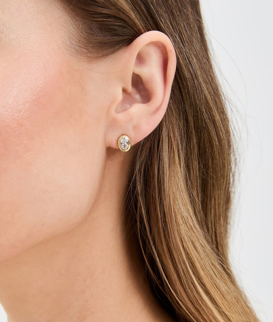 Shashi Reagan Stud Earring
