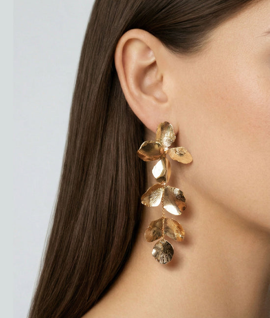 Shashi Ruellia Large Earring