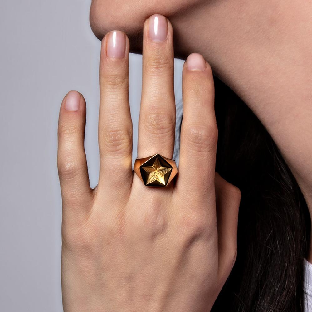 Shaun Leane Arc Star Signet Ring - Yellow Gold Vermeil