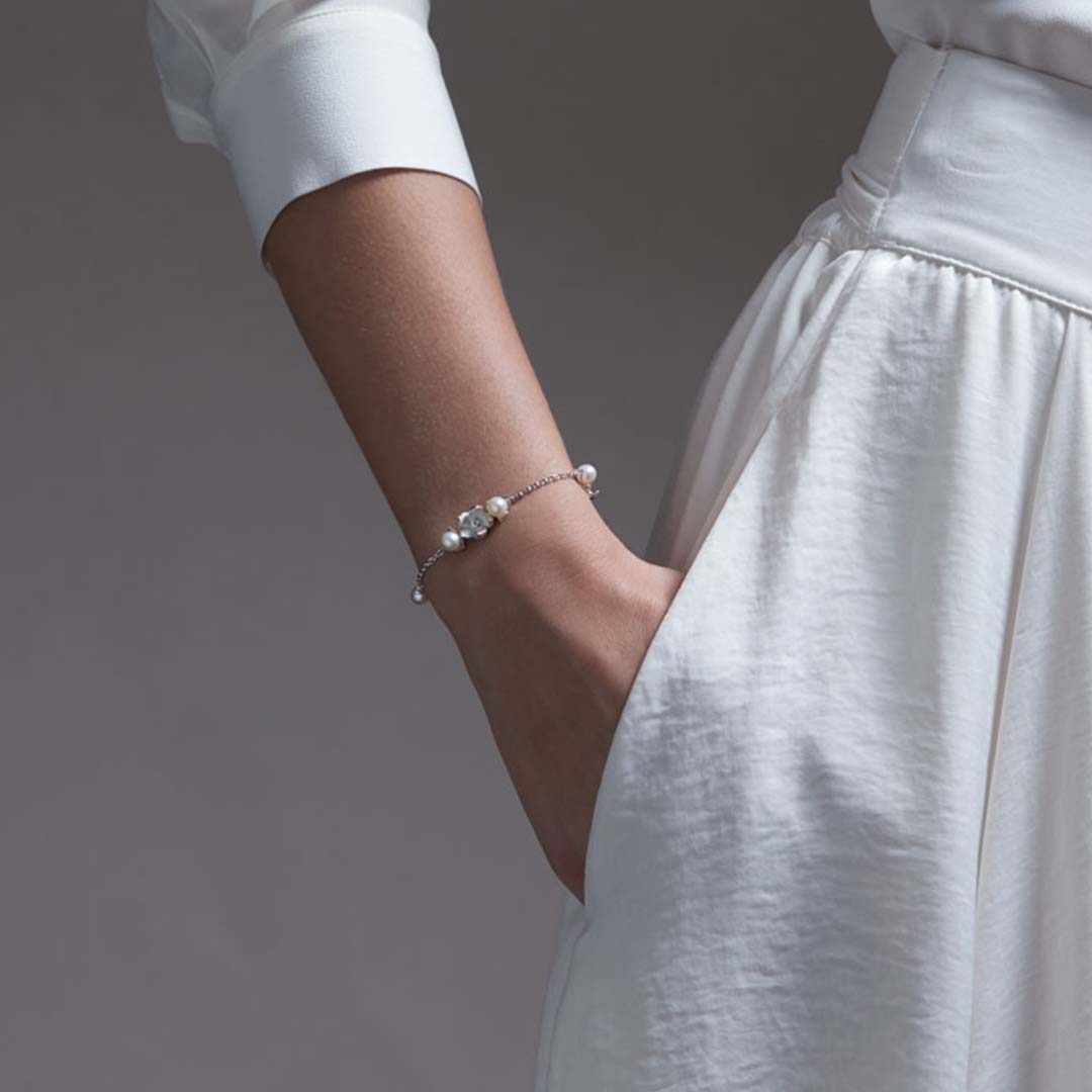 Shaun Leane Cherry Blossom 3 Flower Bracelet - Silver Diamond & Pearl