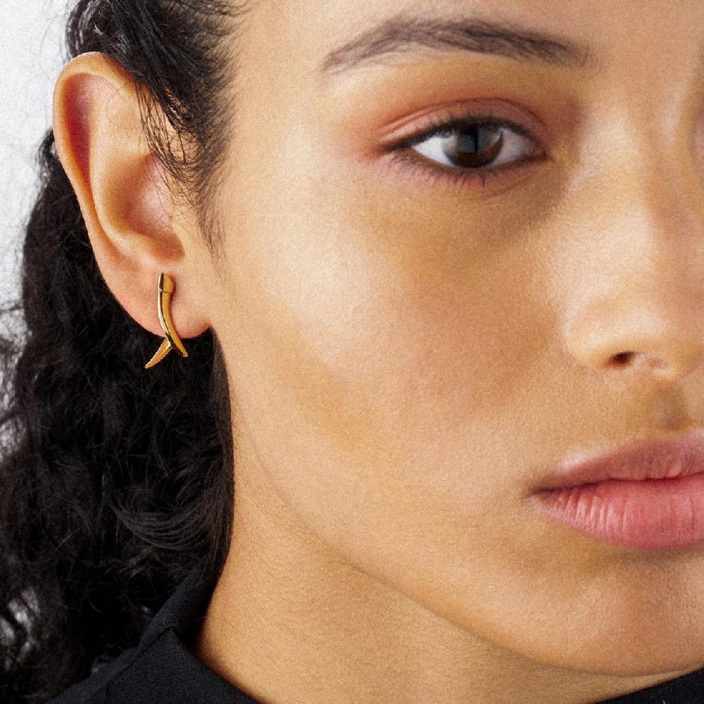 Shaun Leane Iconic Silhouettes Sabre Mini Crossover Earrings - Yellow Gold Vermeil