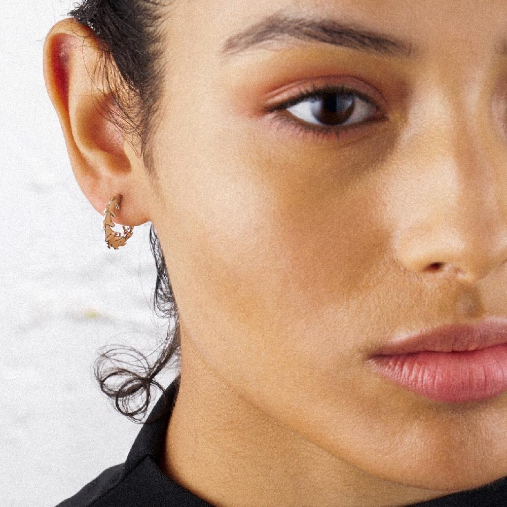 Shaun Leane Iconic Silhouettes Serpent's Trace Mini Hoop Earrings - Silver