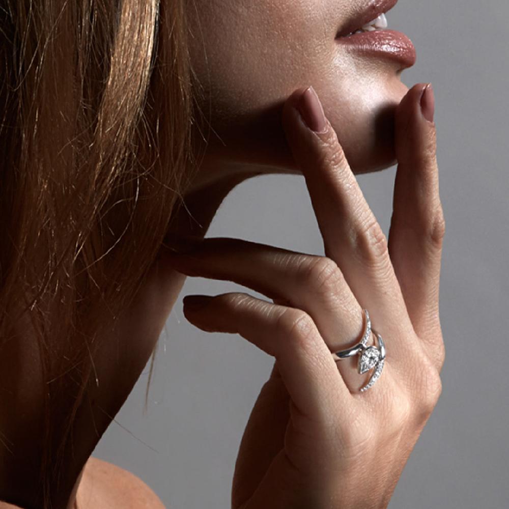 Shaun Leane Interlocking Ariana50 Engagement Ring - Platinum & 0.63ct Diamond