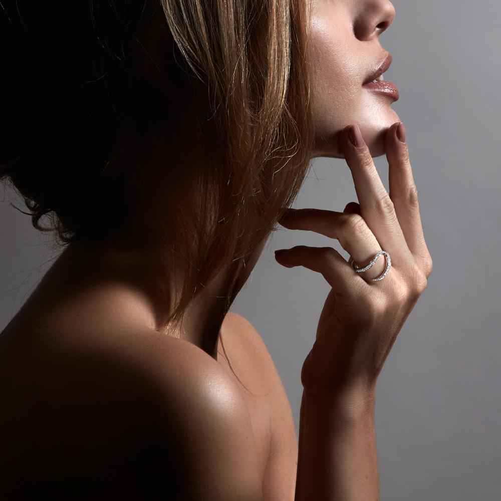 Shaun Leane Interlocking Ariana75 Wedding Ring - 18ct White Gold & 0.37ct Diamond