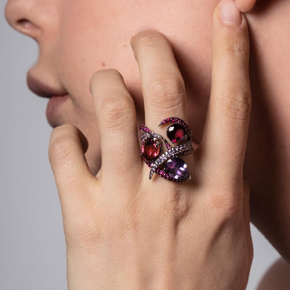 Shaun Leane Interlocking Aurora Ring - 18ct White Gold & 2.93ct Amethyst