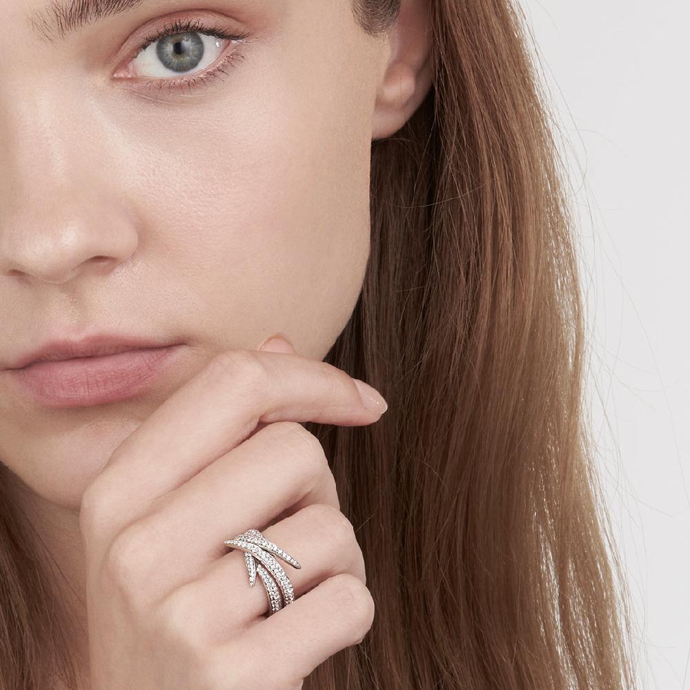 Shaun Leane Interlocking Embrace Ring - 18ct White Gold & Diamond