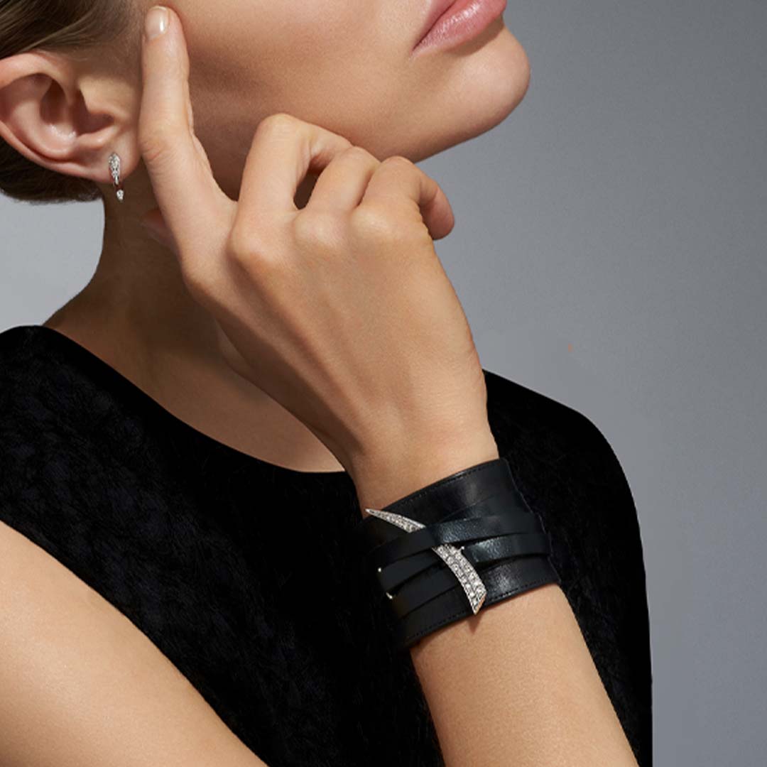 Shaun Leane Sabre Fine Cuff - 18ct White Gold Diamond & Leather