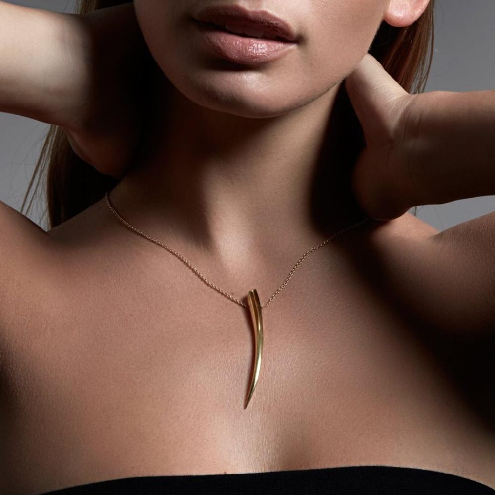 Shaun Leane Sabre Fine Medium Necklace - 18ct Yellow Gold