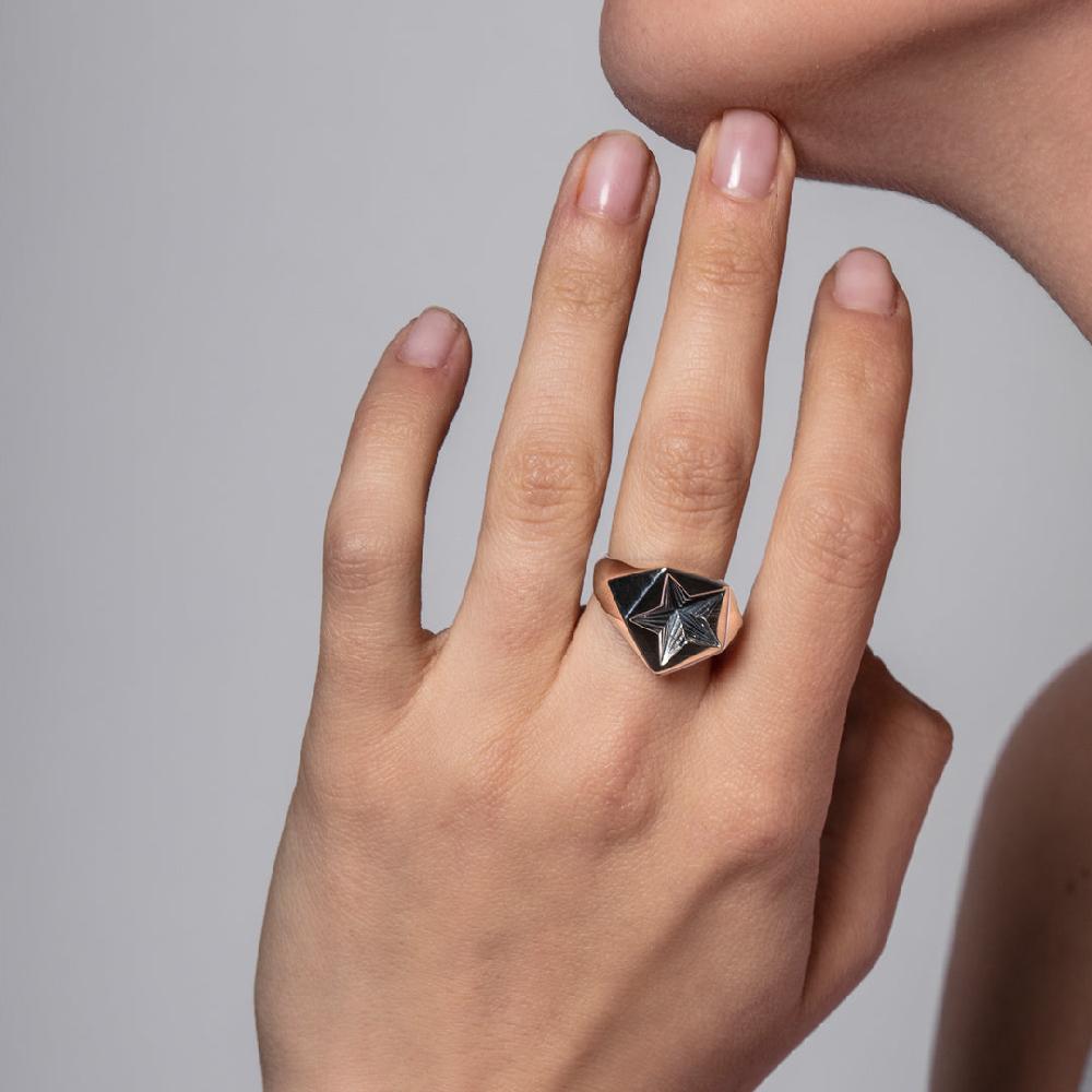 Shaun Leane Arc Star Signet Ring - Silver