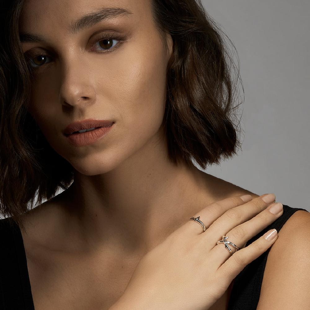 Shaun Leane Rose Thorn Band Ring - Silver