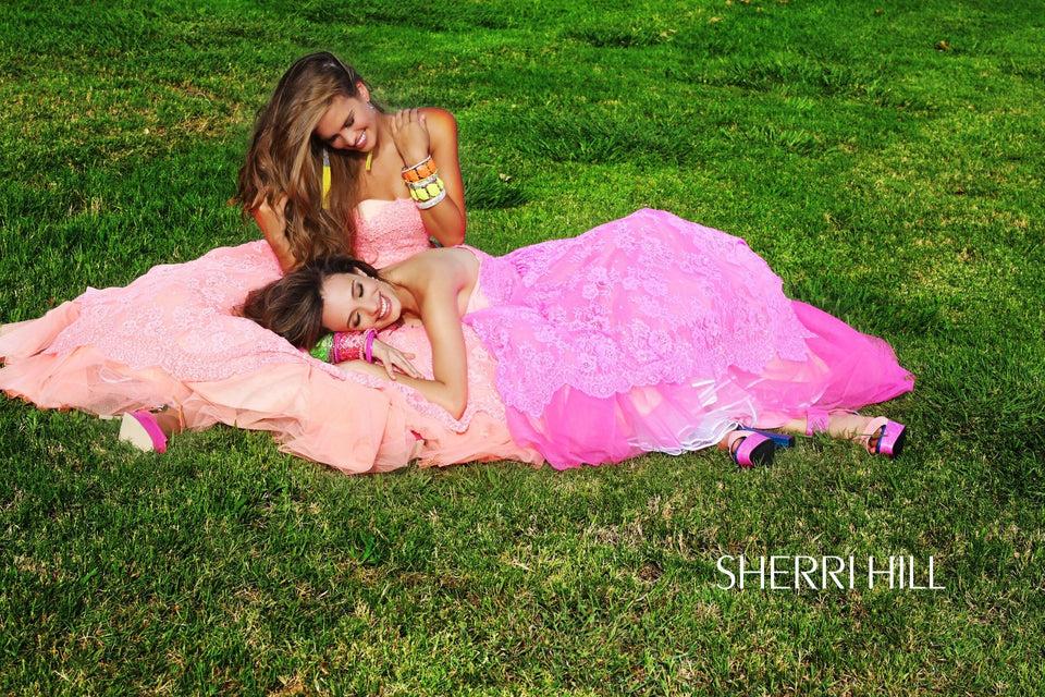Sherri Hill 21021
