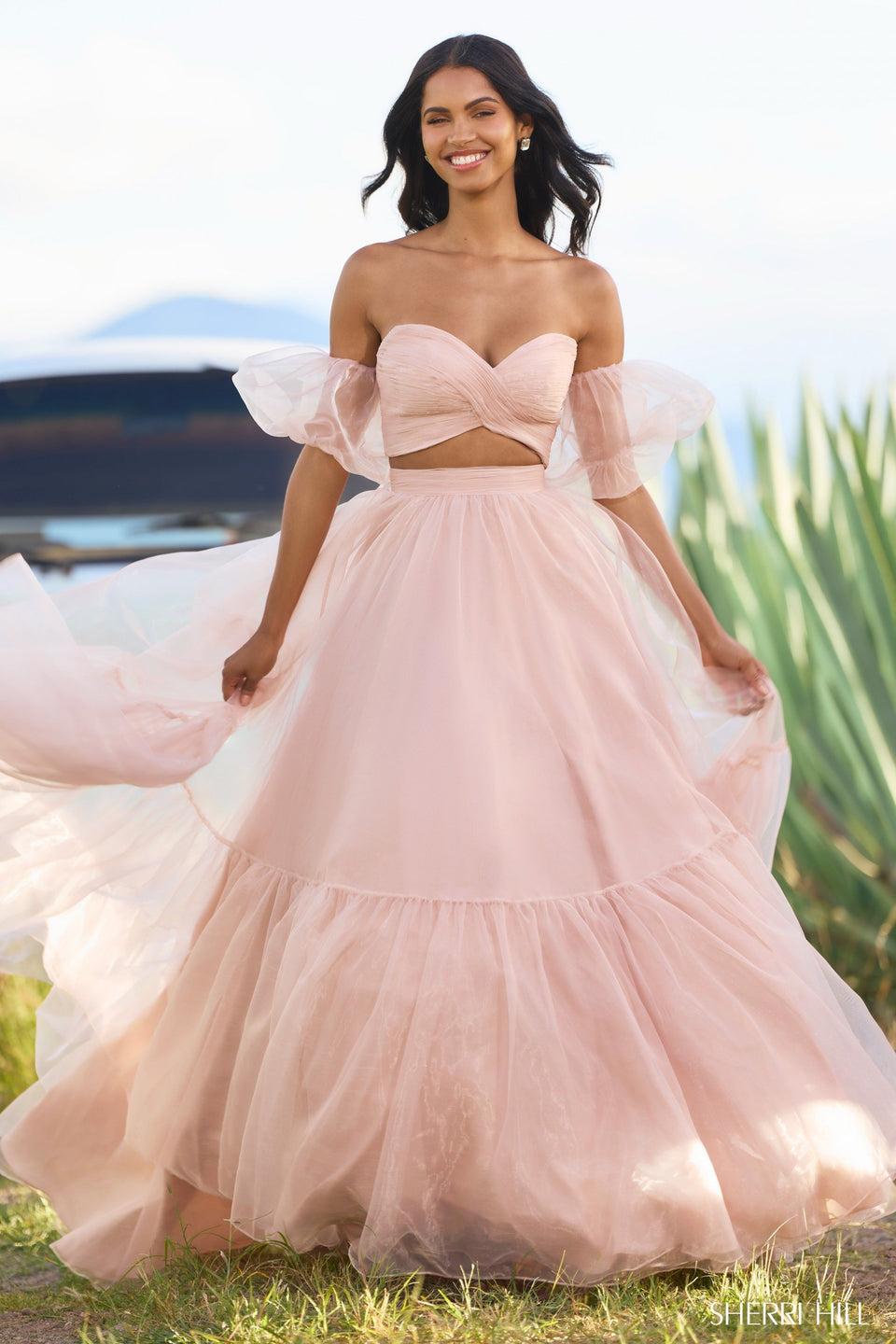 sherri hill Two-piece organza ball gown with removable ballon sleeves