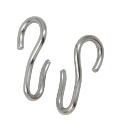 shires Curb Hooks