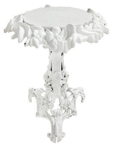 shishi Cast-iron postament with marble top aged