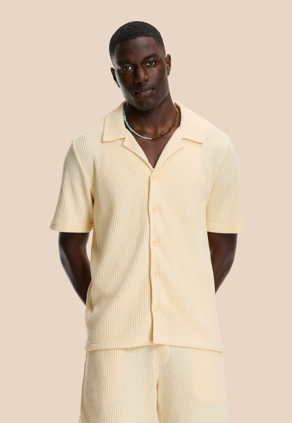 shiwi DEAN waffle structure shortsleeve Light beige