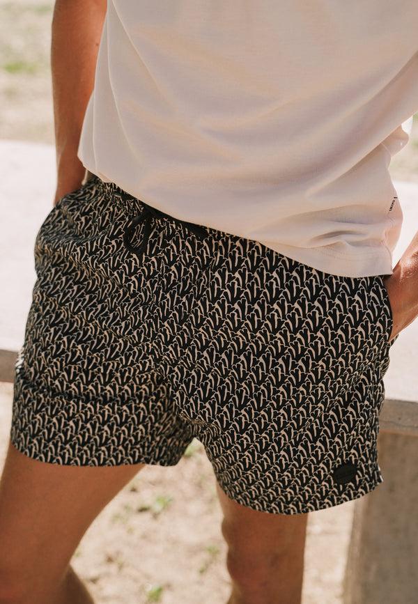 Shiwi NICK QUICK DRY Swim Shorts Wavy Coral Black Wavy Coral