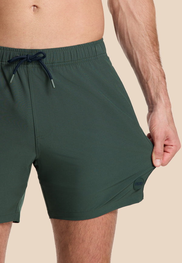 Shiwi SCOTT STRETCH Swim Shorts Solid Green Leaf