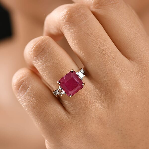 Shop Lc 10K Yellow Gold AAA Asscher Cut Niassa Ruby Luxuriant Lab Grown Diamond (E-F VS) (0.78 Cts) Ring 10.78 Ctw