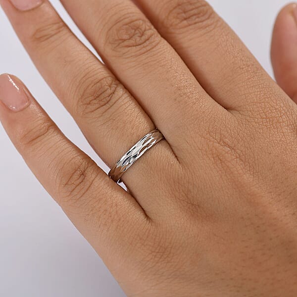 Shop Lc 950 Platinum Diamond-Cut Band Ring 3.35 Grams