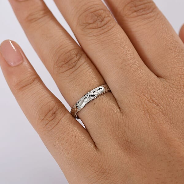 Shop Lc 950 Platinum Diamond-cut Textured Band Ring (3.50 G)