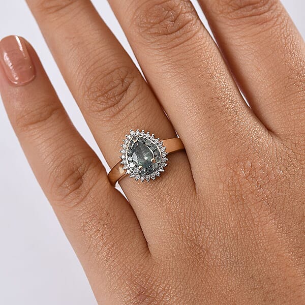 Shop Lc AAA Narsipatnam Alexandrite And Luxuriant Lab Grown Diamond E-F VS 1.05 Ctw Majestic Mirage Ring In 10K Yellow Gold