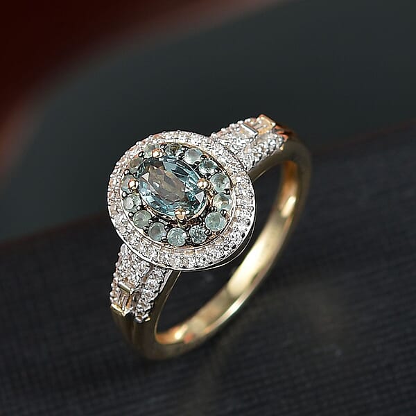 Shop Lc AAA Narsipatnam Alexandrite And Luxuriant Lab Grown Diamond E-F VS 1.05 Ctw Majestic Mirage Ring In 10K Yellow Gold