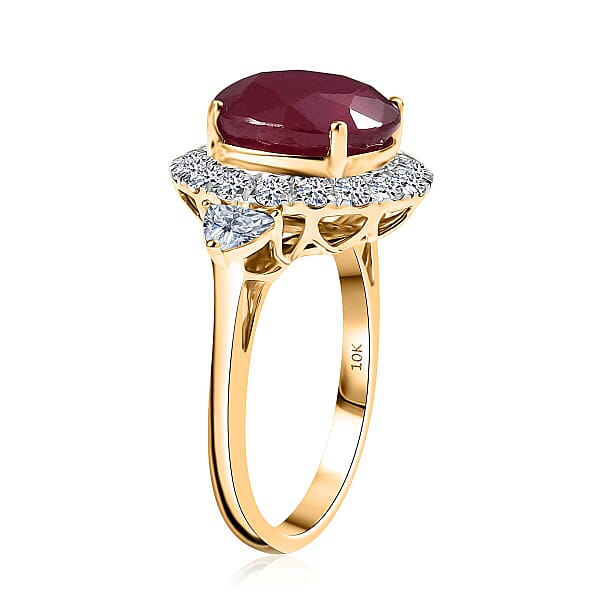 Shop Lc AAA Niassa Ruby And Luxuriant Lab Grown E-F VS Diamond 8.98 Ctw Ring In 10K Yellow Gold