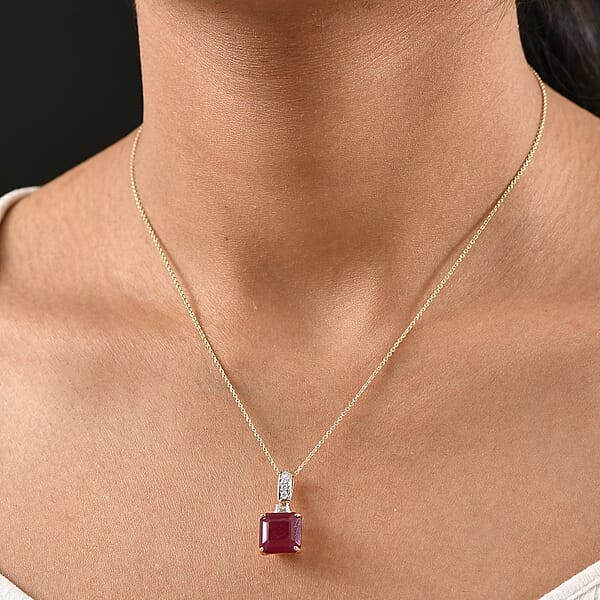 Shop Lc AAA Niassa Ruby (FF) And Luxuriant Lab Grown Diamond E-F VS 10.40 Ctw Pendant Necklace In 10K Yellow Gold 20 Inches