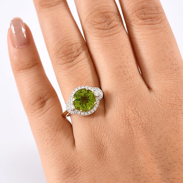 Shop Lc AAA Peridot And Luxuriant Lab Grown Diamond G-H SI 4.35 Ctw Ring In 10K Yellow Gold