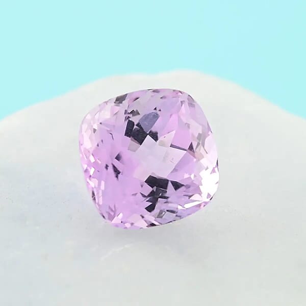 Shop Lc AAAA Martha Rocha Kunzite (Cush 10x10 Mm) 5.00 Ctw