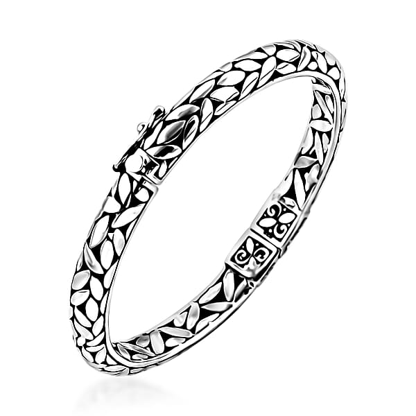 Shop Lc Bali Legacy Leaf Borobudur Bangle Bracelet In Sterling Silver (7.25 In) 27.50 Grams