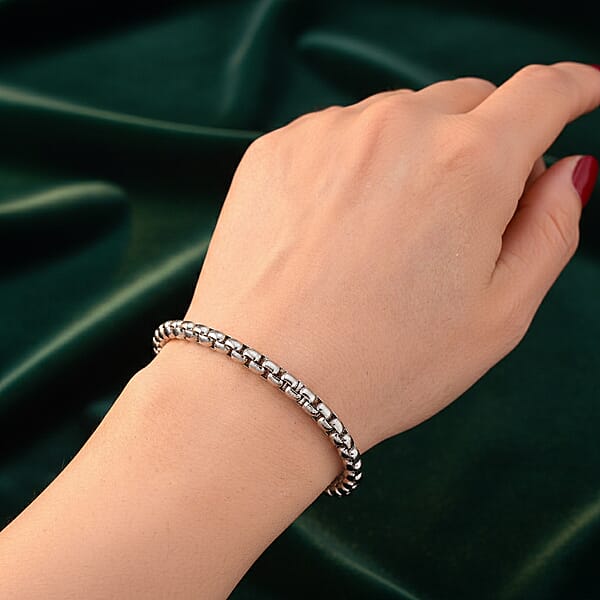 Shop Lc Box Chain Bracelet In Stainless Steel (7.0-8.0In)
