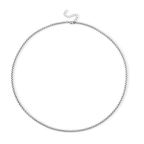 Shop Lc Box Chain Necklace In Stainless Steel (24-26 Inches)