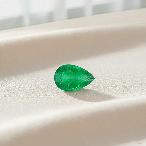 Shop Lc Certified And Appraised AAAA Kagem Zambian Emerald (Pear Free Size) 5.00 Ctw