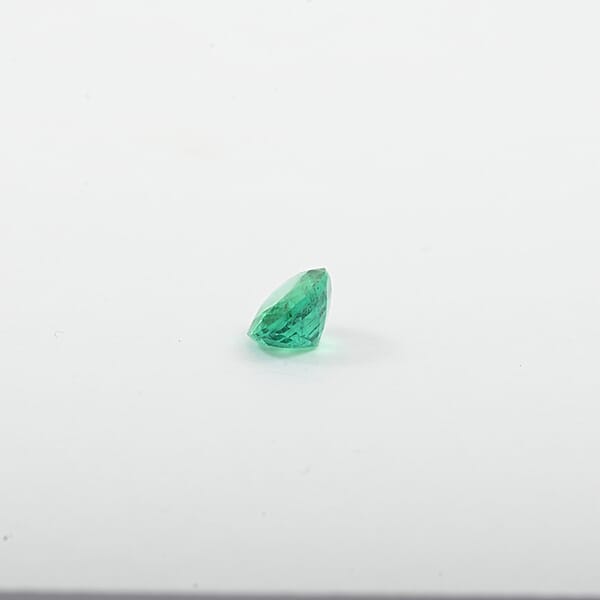 Shop Lc Certified & Appraised AAAA Nova Era Emerald (Ovl 9x7 Mm) 1.80 Ctw