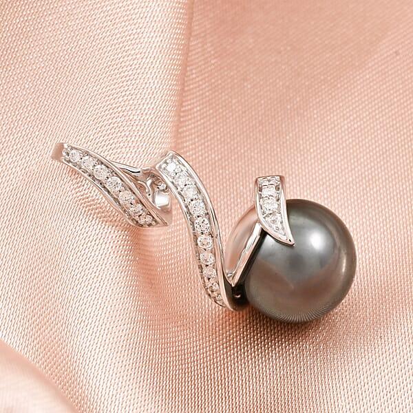 Shop Lc Certified & Appraised Iliana 18K White Gold AAA Tahitian Pearl 9.5-10mm And SI Diamond Pendant Without Chain 0.16 Ctw