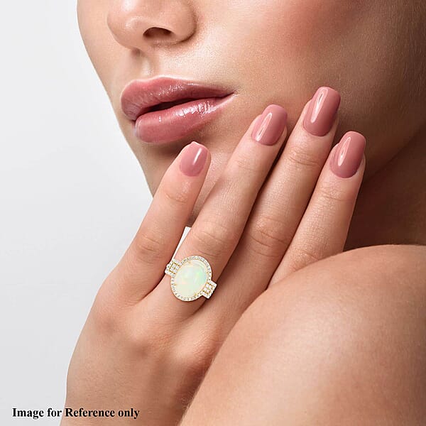 Shop Lc Certified & Appraised Iliana 18K Yellow Gold AAA Ethiopian Welo Opal And G-H SI Diamond Ring 5.60 Grams 7.40 Ctw