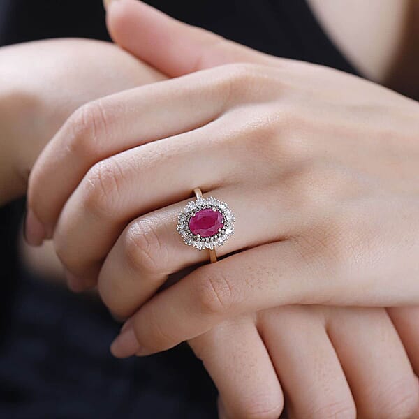 Shop Lc Certified & Appraised Luxoro AAA Royal Ruby G-H I2 Natural Champagne And White Diamond 3.06 Ctw Sunlit Rose Ring In 10K Yellow Gold