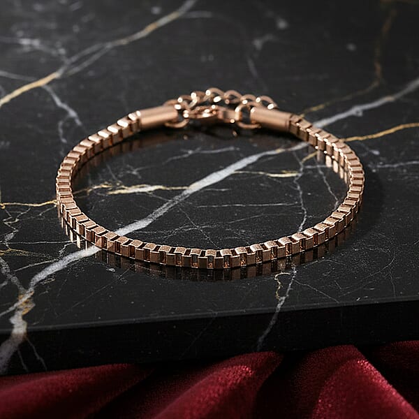 Shop Lc Classic Box Chain Bracelet In ION Plated RG Stainless Steel (7.0-8.0In)