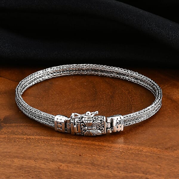 Shop Lc D'Joy Bali Legacy Double Row Tulang Naga With Butterfly Bracelet In Sterling Silver (6.50 In) 15.50 Grams