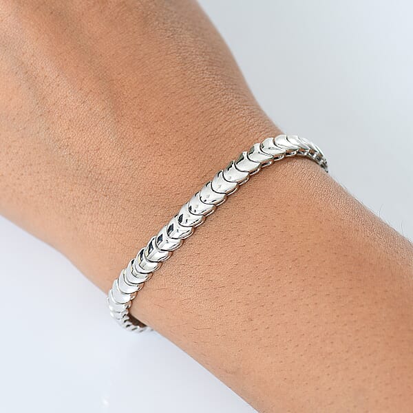 Shop Lc D'Joy Herringbone Linking Bracelet In Rhodium Over Sterling Silver (7.25 In) 14.70 Grams