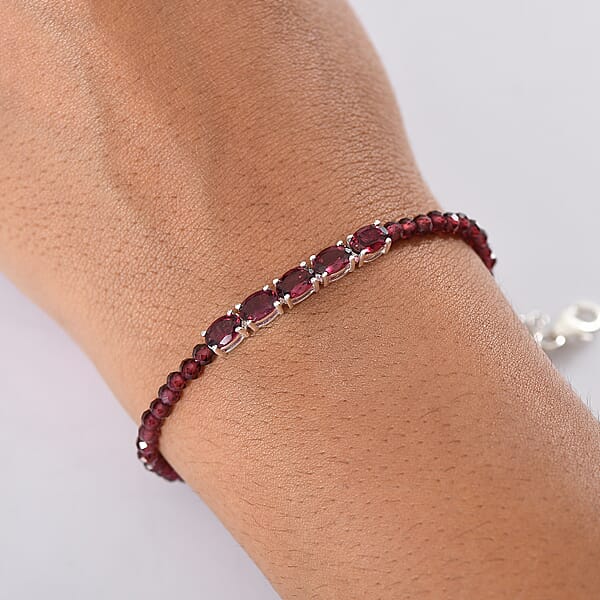 Shop Lc D'Joy Orissa Rhodolite Garnet 18.50 Ctw Beaded Bracelet In Sterling Silver (7.25 In)