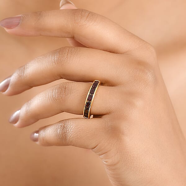 Shop Lc D'Joy Premium Anthill Garnet 1.50 Ctw Eternal Love Ring In 18K Vermeil Yellow Gold Over Sterling Silver (Del. In 5-7 Days)